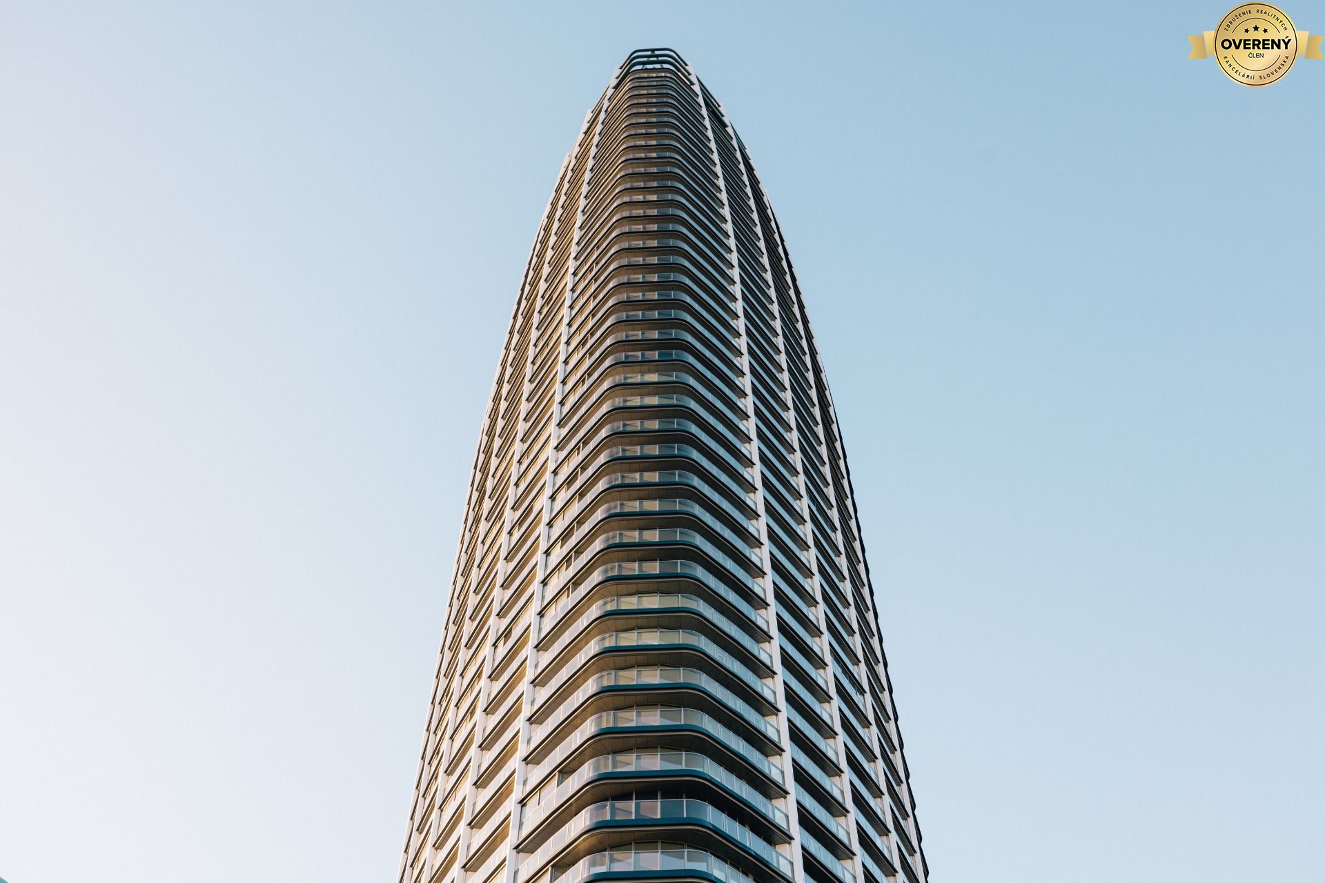 NUERA︱EUROVEA TOWER - 3-izbová rezidencia s výhľadom na hard