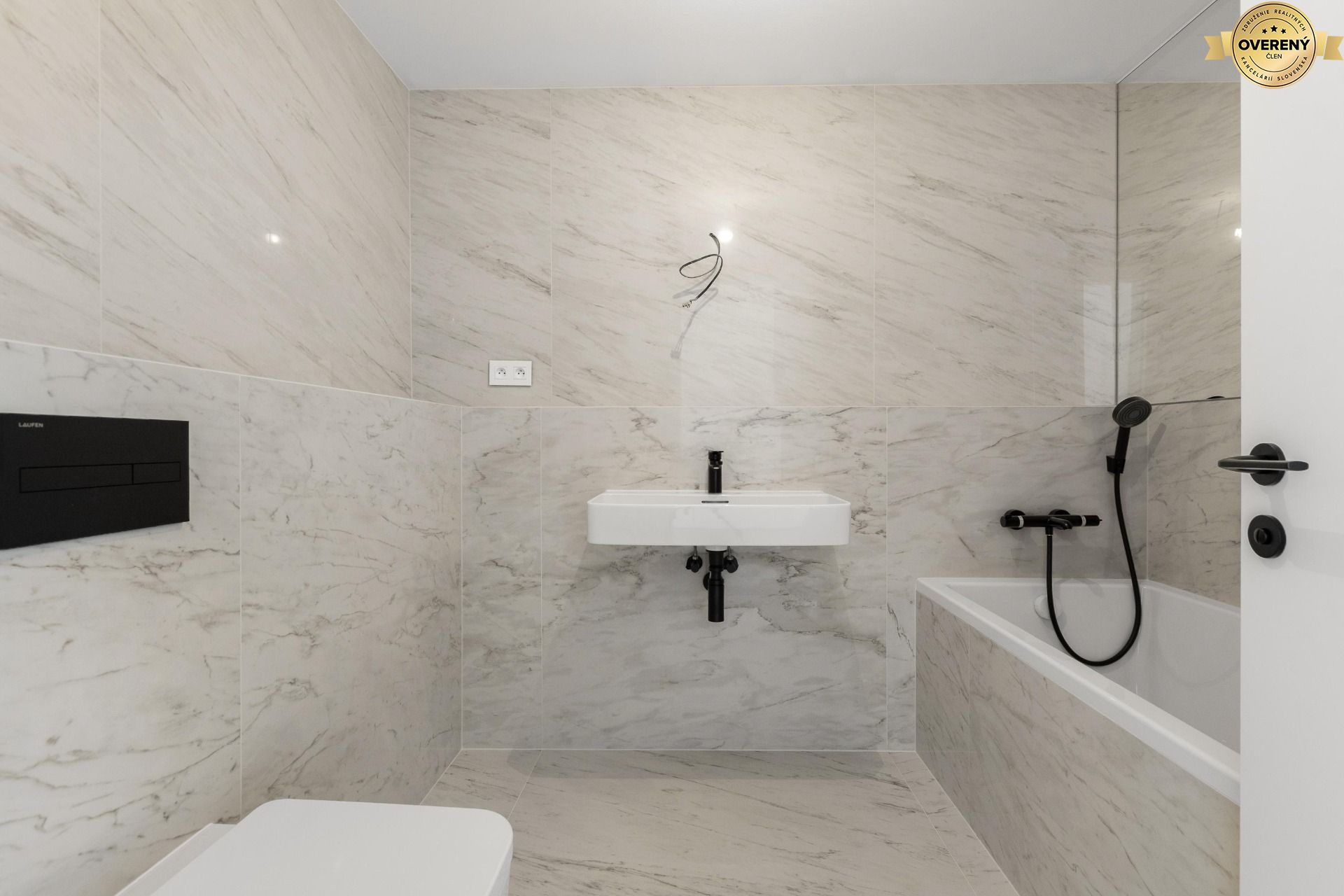 NUERA︱EUROVEA TOWER - Penthouse 4-izbový s výhľadom na Dunaj, 44.p.