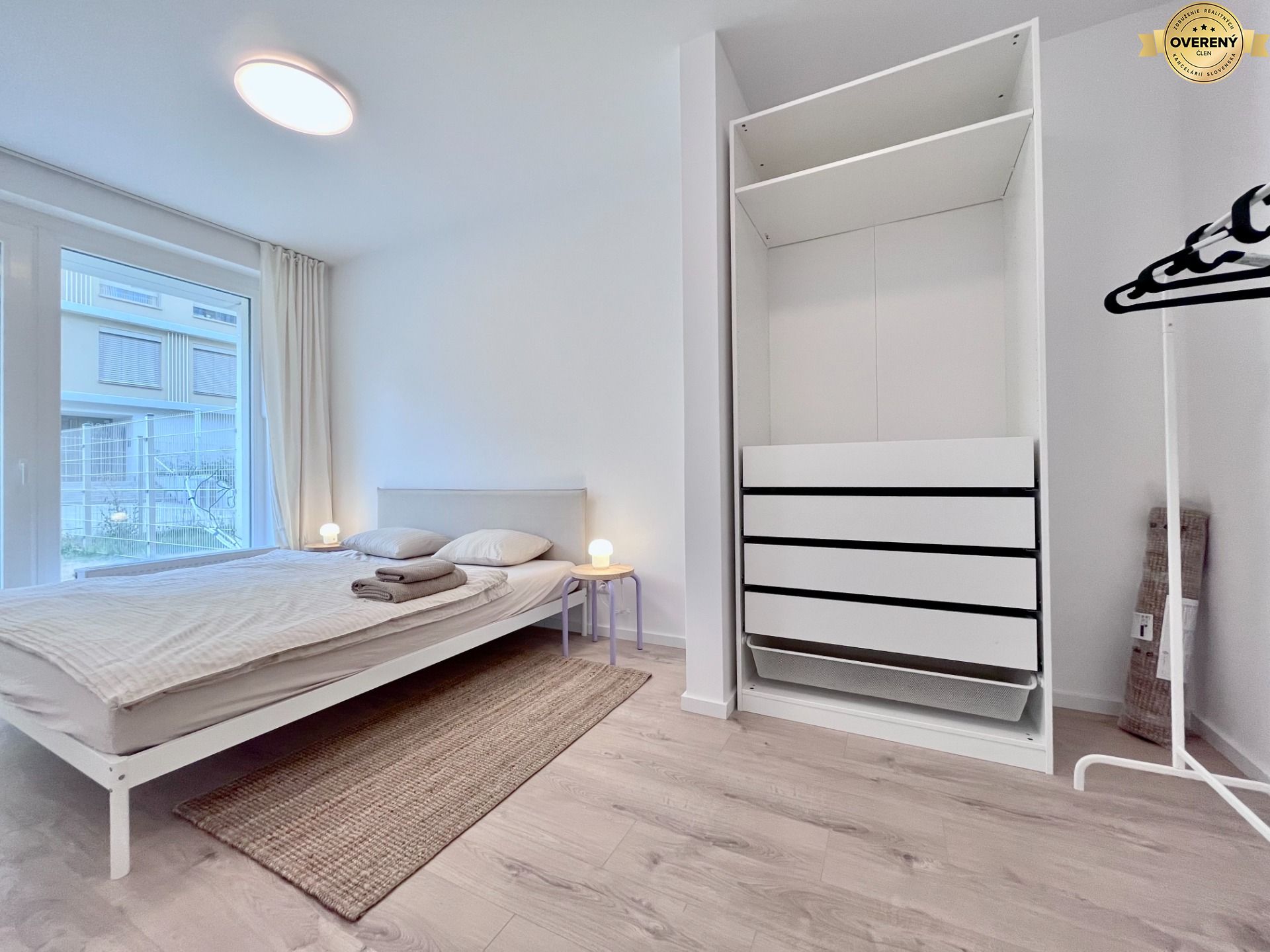 REZERVOVANÉ︱NOVÝ RUŽINOV - zariadený 2-izbový apartmán so záhrado