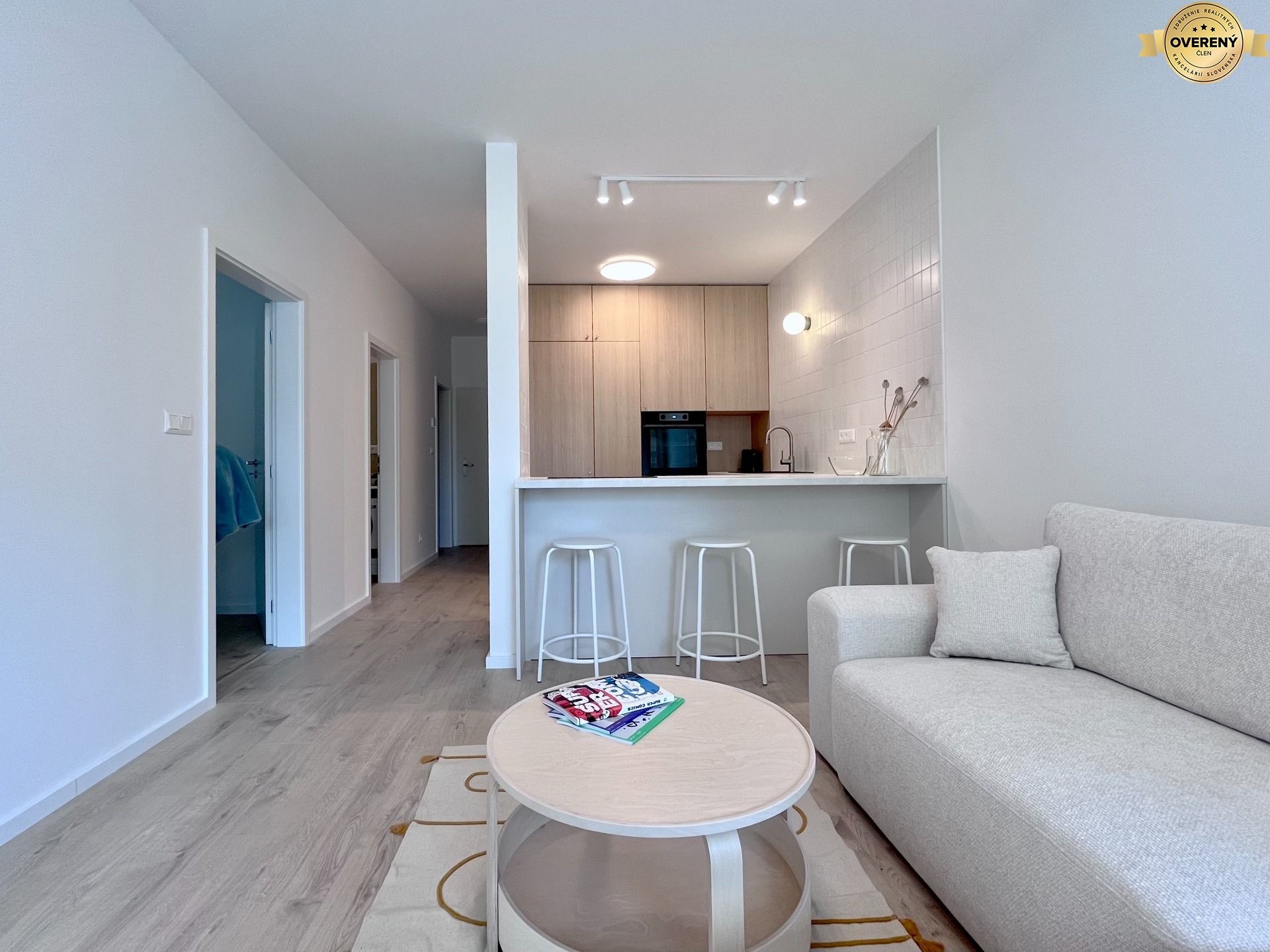 REZERVOVANÉ︱NOVÝ RUŽINOV - zariadený 2-izbový apartmán so záhrado