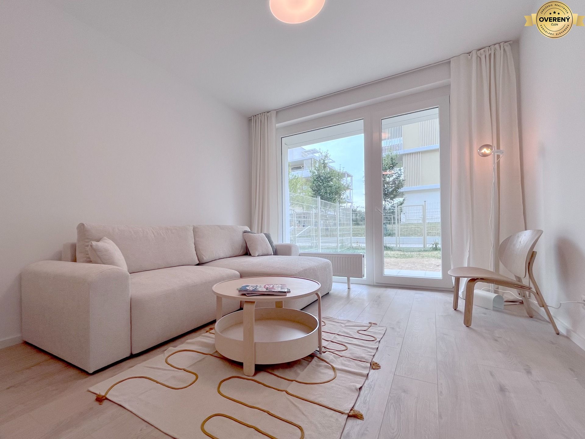 REZERVOVANÉ︱NOVÝ RUŽINOV - zariadený 2-izbový apartmán so záhrado