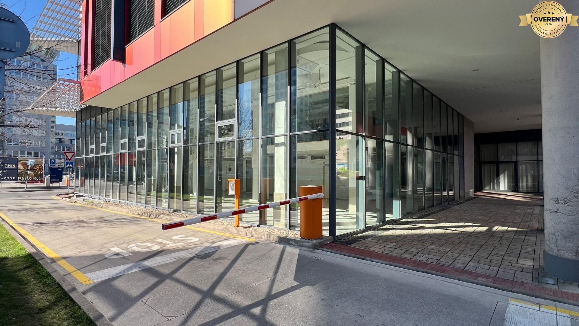 NUERA ︱Plynárenská - nebytový priestor - 400 m² 