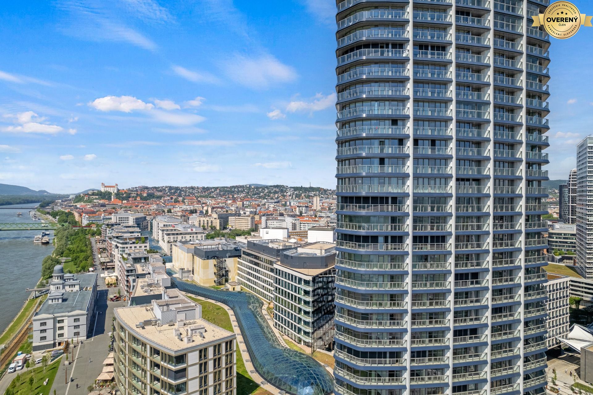 NUERA︱EUROVEA TOWER - Penthouse 3i orientovaný na východ, 44.p