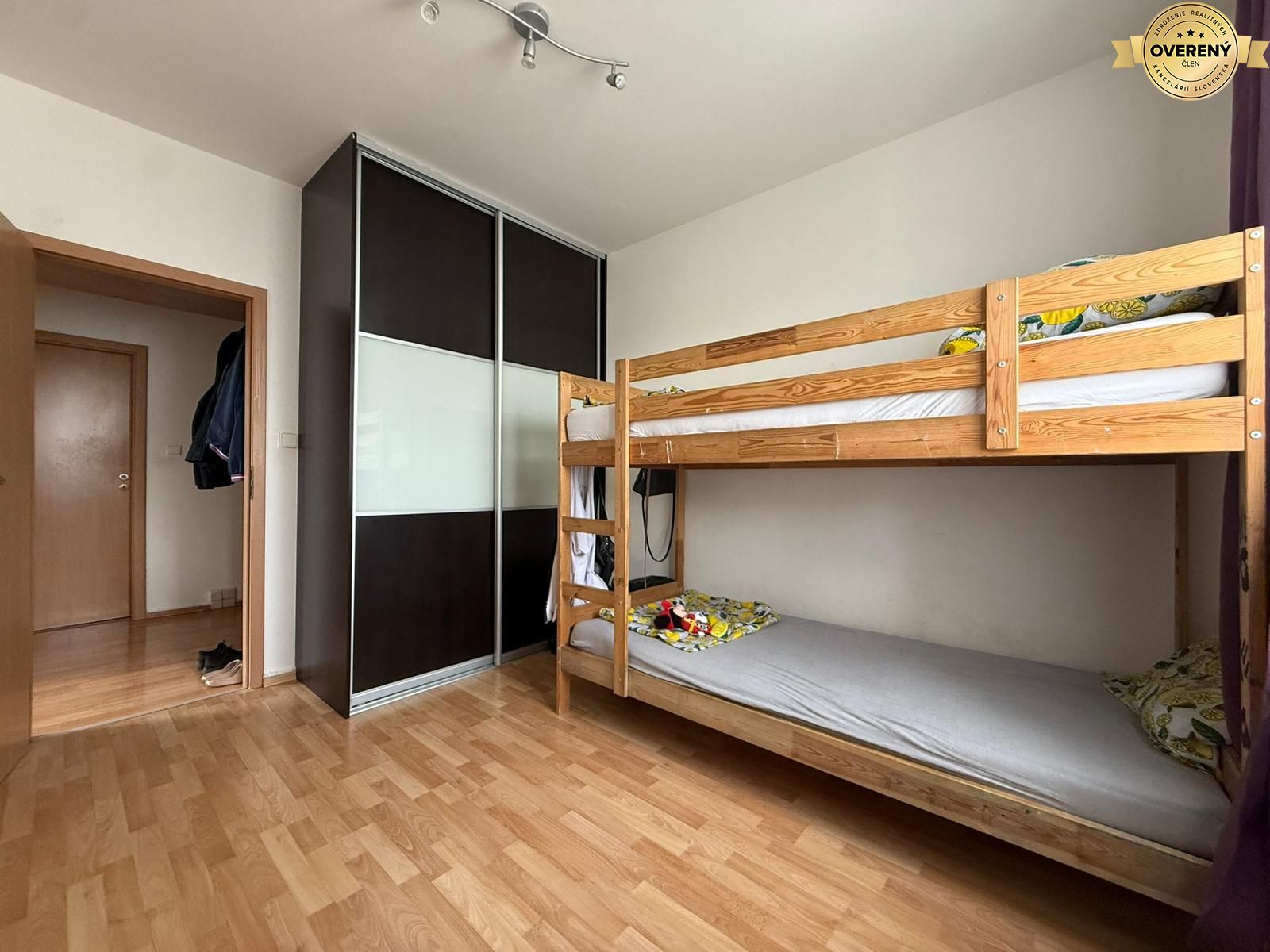 NUERA I Slnečný 2-izbový byt s balkónom, Drobného